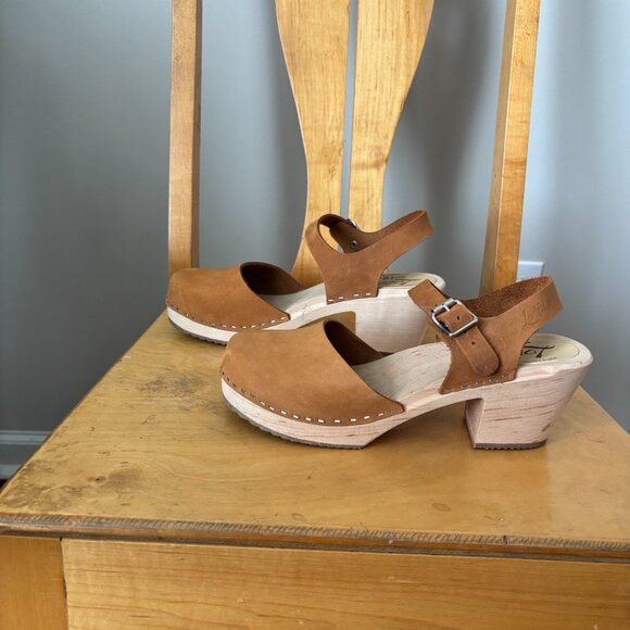 Lotta from Stockholm Highwood Clogs - Picture 2 of 3
